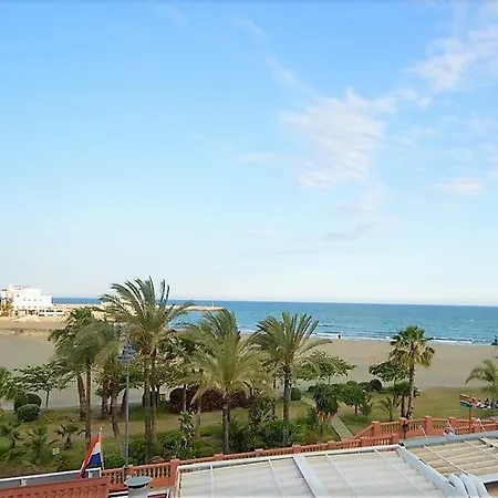 Beachfront Ole Playa Apartment Benalmadena